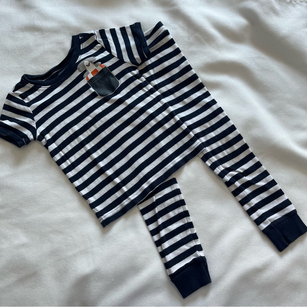 Old Navy Stripes with Shark Detail Toddler PJ’s set 4T